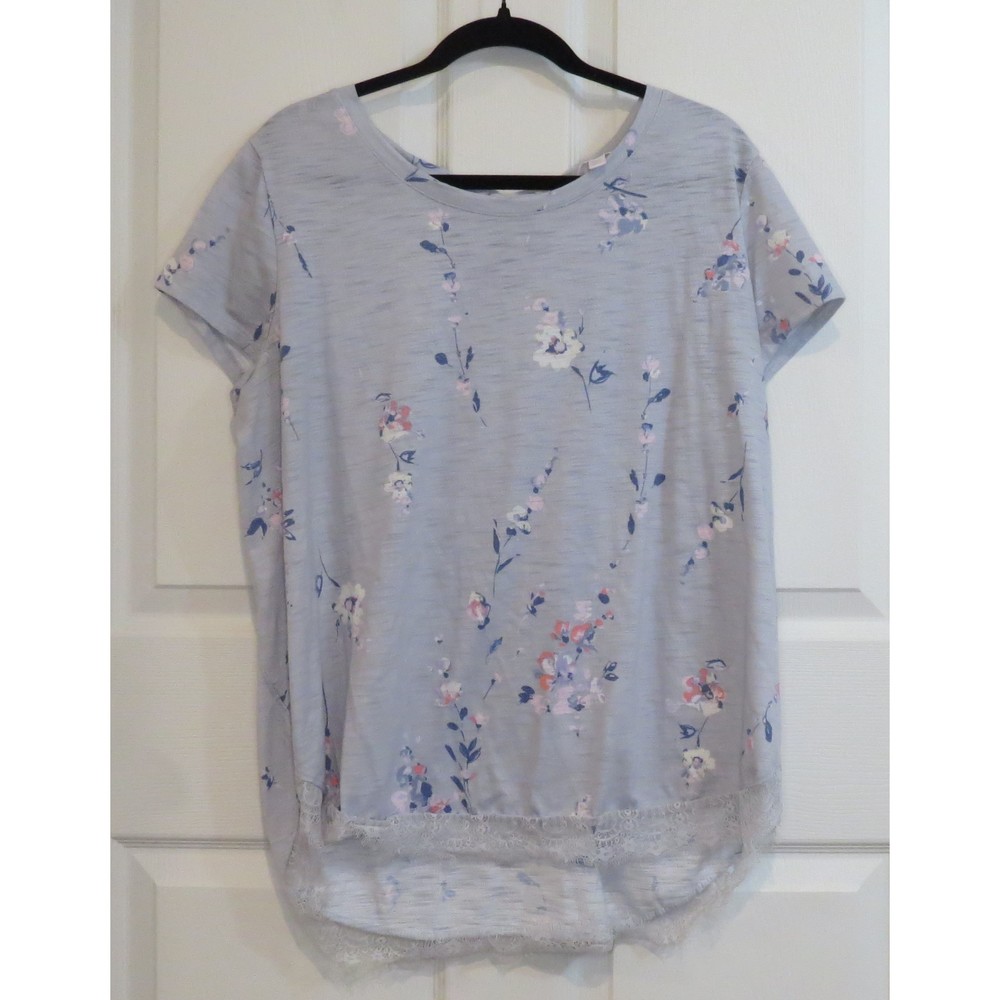 Lauren Conrad Soft Gray Knit with Lace Detail and Bow Size XXL